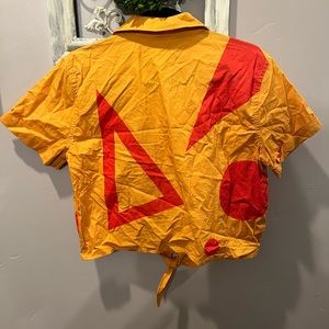 Disney, Aladdin Genie button up shirt